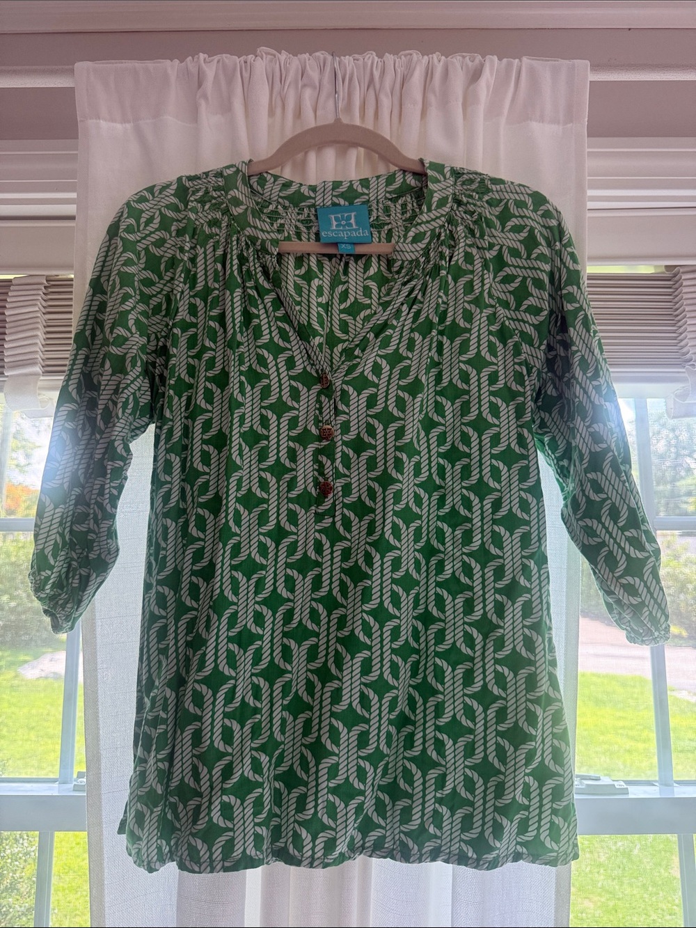 escapada Green Rope-Chain Print Tunic Blouse